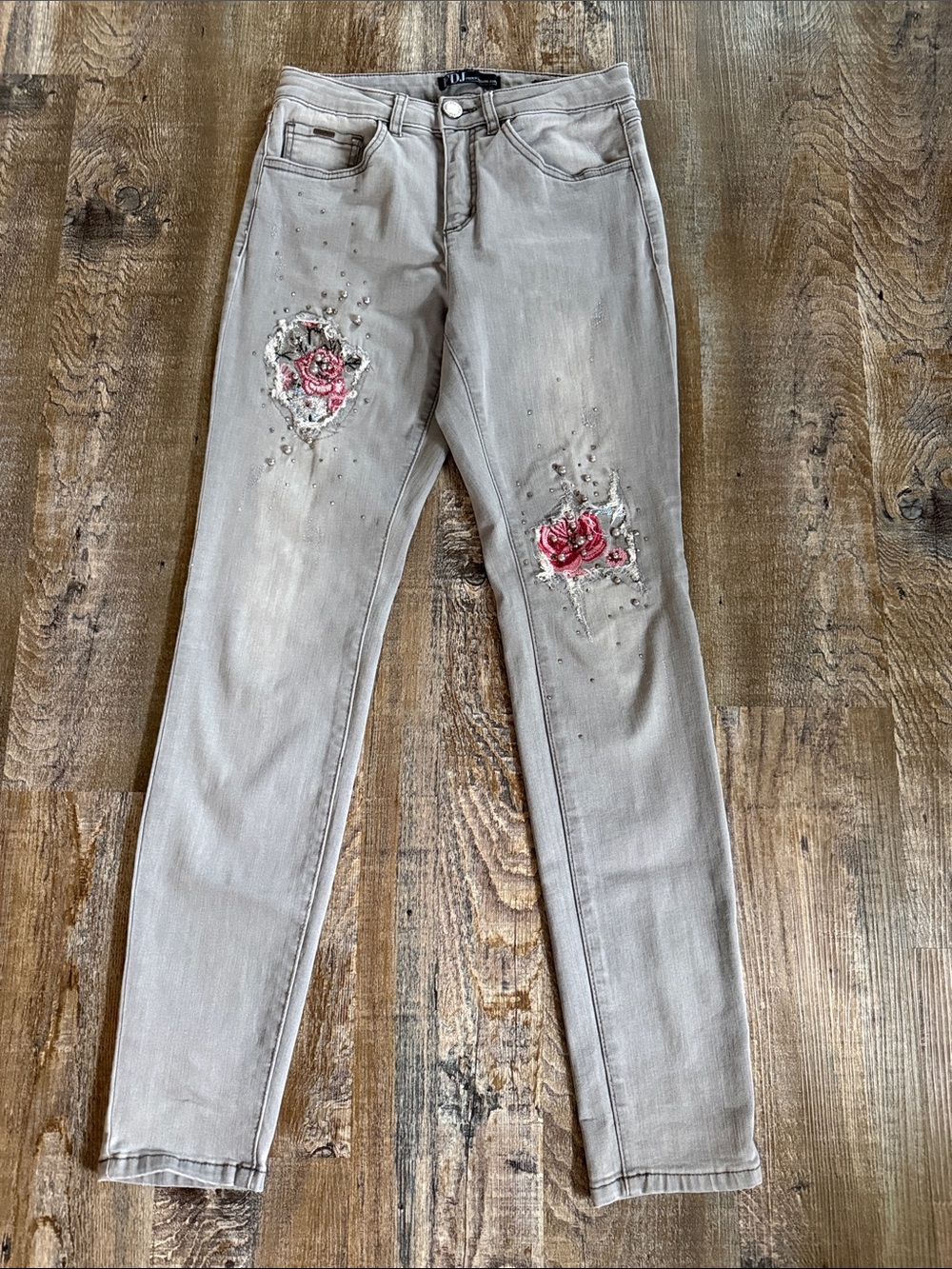 FDJ | Olivia Embroidered/ Bling Jeans